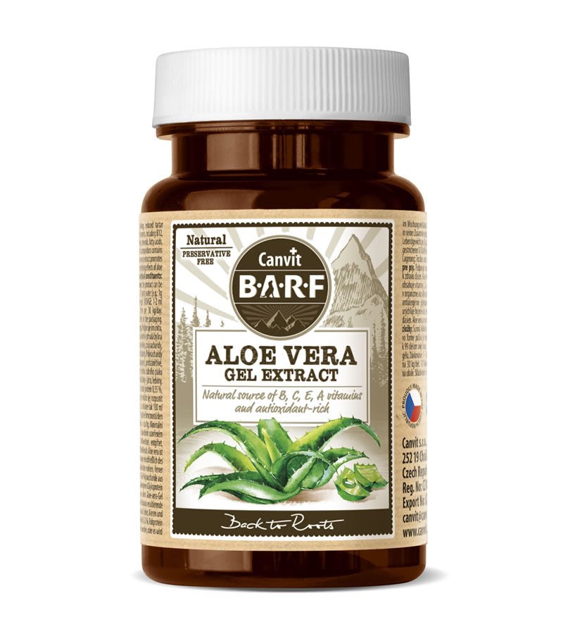 Canvit BARF Aloe Vera Gel Extract in a bottle, rich in essential vitamins and antioxidants for pets.