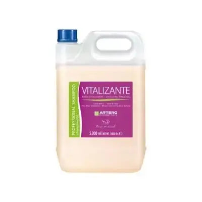 Vitalizante шампоан 5 л. за къса козина и обем, идеален за шнауцери и териери.